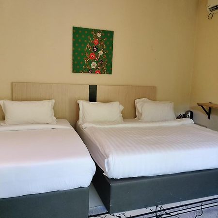 The Firefly Resort Semporna Dış mekan fotoğraf
